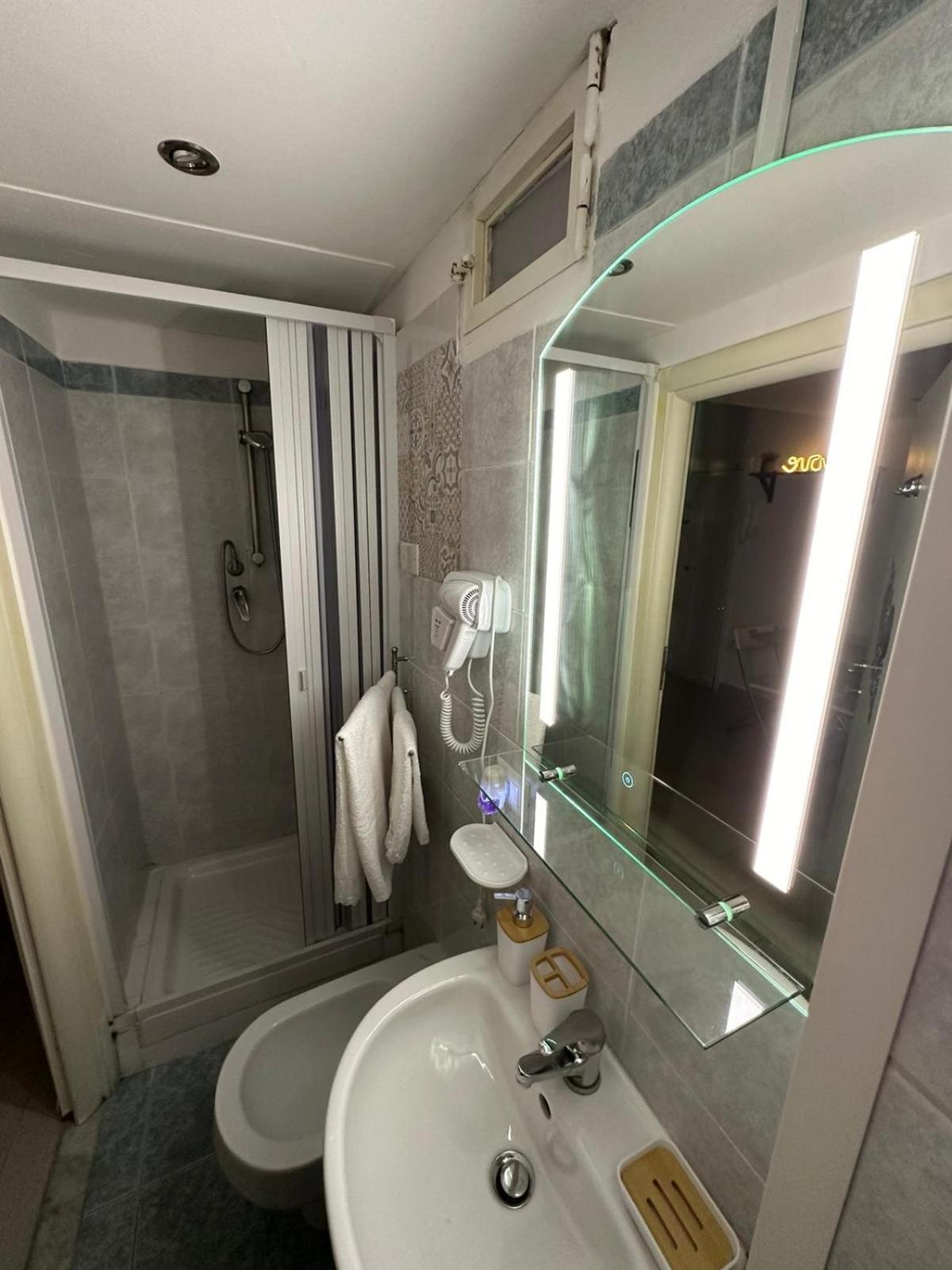 Vesuvia Guest House Nápoly Kültér fotó